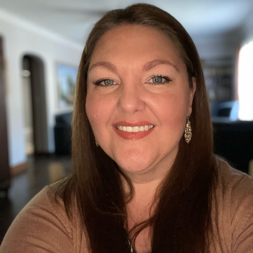 Meet your Posher, Julie